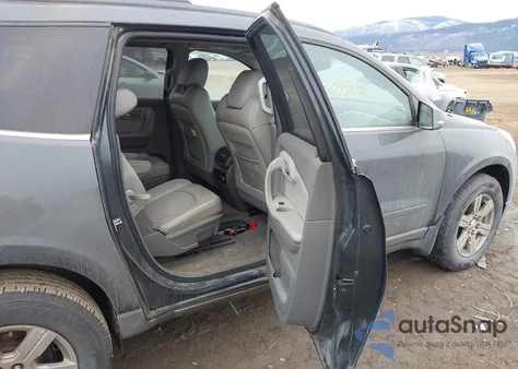 2011 Chevrolet Traverse 2Lt z USA, uszkodzony, nr VIN 1GNKVJED2BJ108085